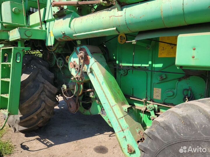 Комбайн Ростсельмаш Дон 1500Б, 2001