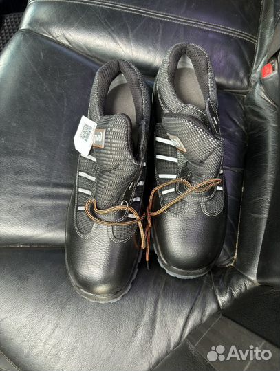 Ботинки рабочие мужские