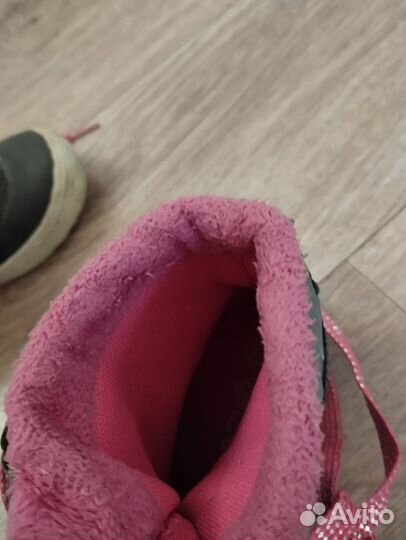 Ботинки дев 23р