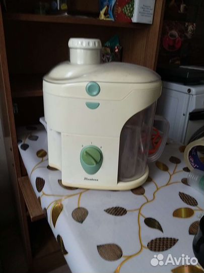 Соковыжималка шнековая