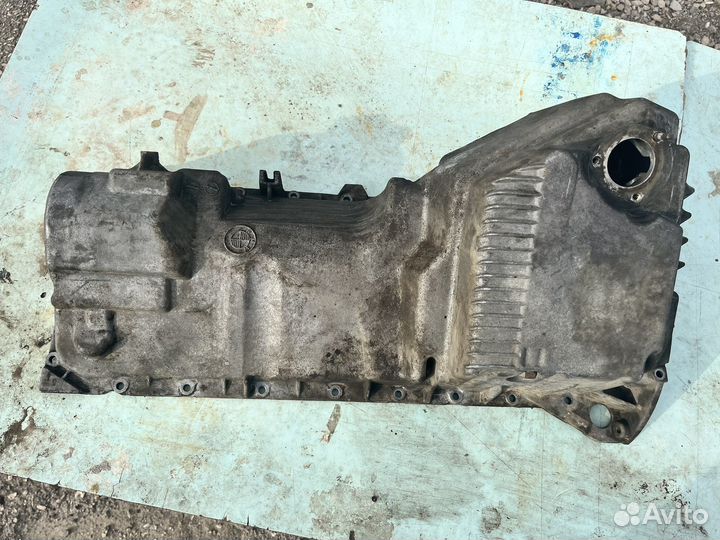 Поддон двигателя М54В25