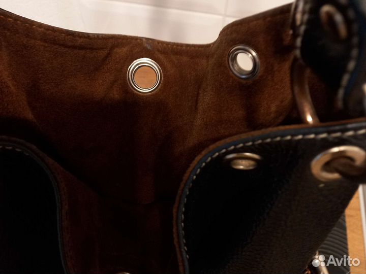 Сумка женская через плечо натуральная кожа б/у