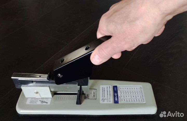 Степлер Heavy Duty Stepler