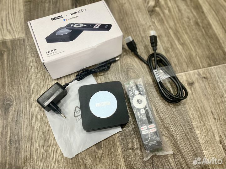 Tv приставка Mecool KM2 Plus 4K