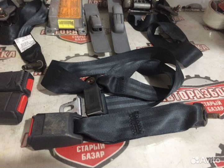 Ремень безопасности Nissan Terrano LR50 VG33E 1996