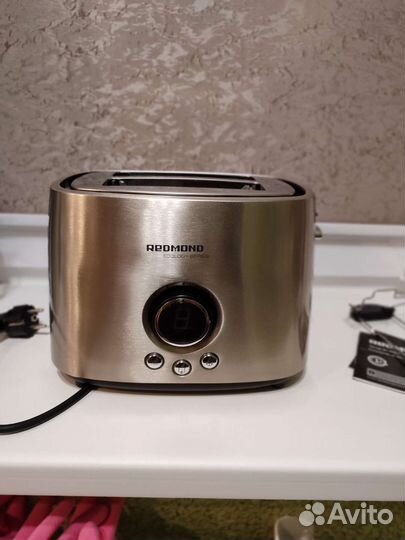 Тостер redmond RT-M403