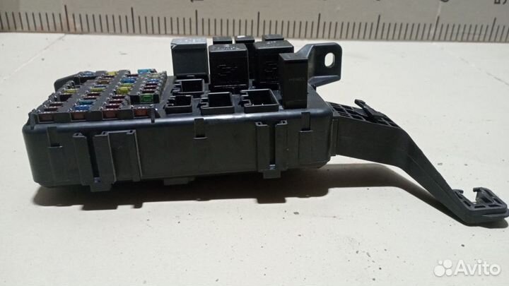 Блок предохранителей Ford Mondeo