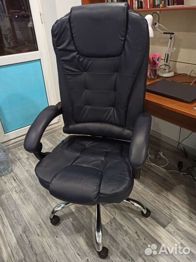 Компьютерное кресло (офисное )