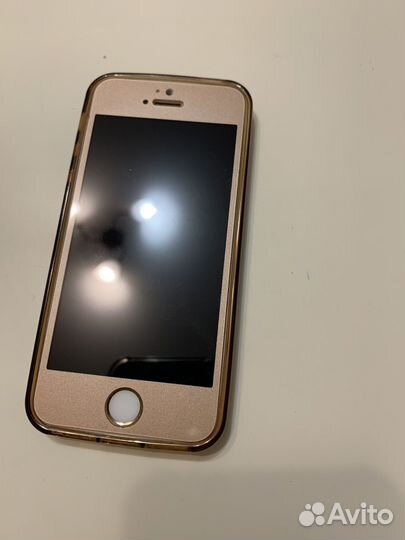 iPhone SE, 32 ГБ