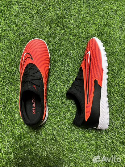 Шиповки nike phantom gx