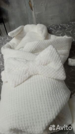 Детское одеяло,бант-резинка,шапочка,комбенизон