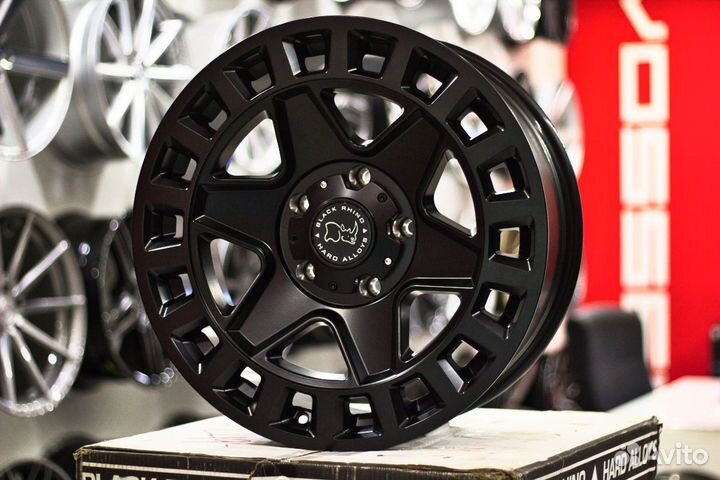 Диски Black Rhino York R17 5x127 на Jeep Wrangler