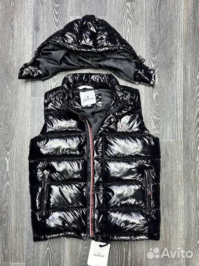 Жилетка moncler глянцевая