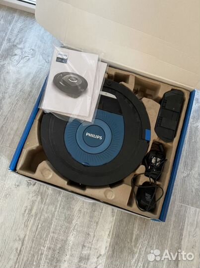 Робот пылесос Fhilips на запчасти