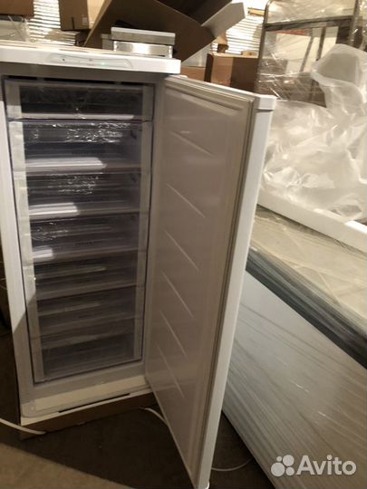 Морозильник Бирюса 646