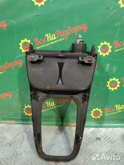 Прикуриватель Nissan Almera N16 седан 2006