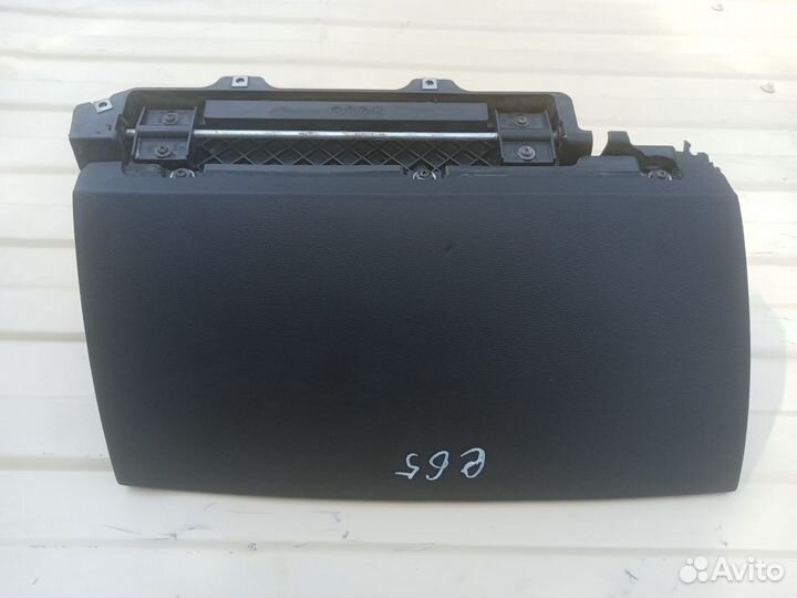 Бардачок BMW7 e65 730I 2003