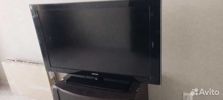 Телевизор samsung