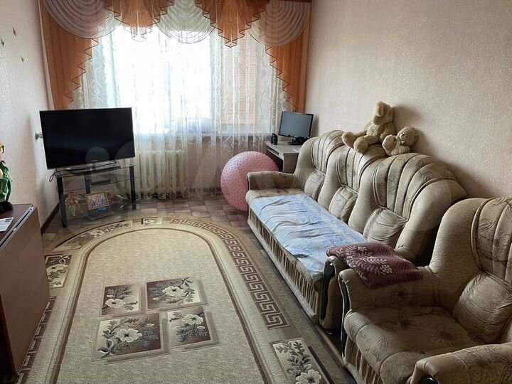 3-к. квартира, 60 м², 6/9 эт.