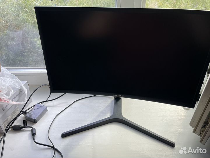 Игровой монитор samsung 24“ 144hz