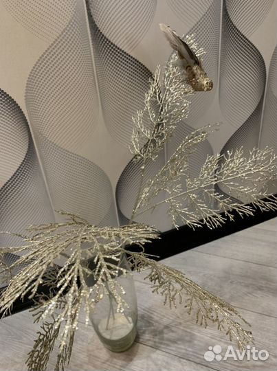 Ваза с декором