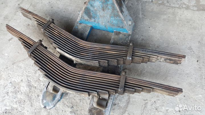 Задние рессоры Маз