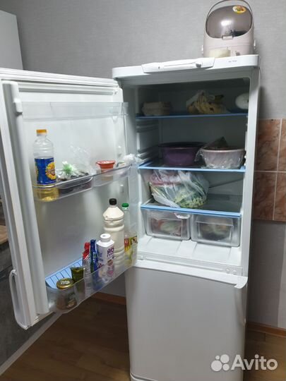 Холодильник бу indesit