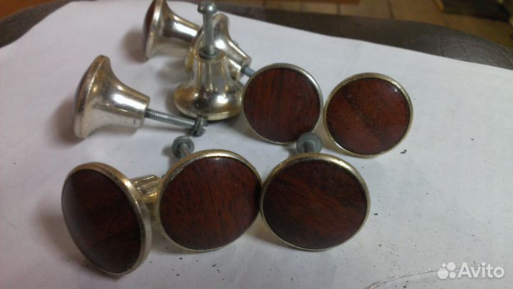 Мебельные ручки новые