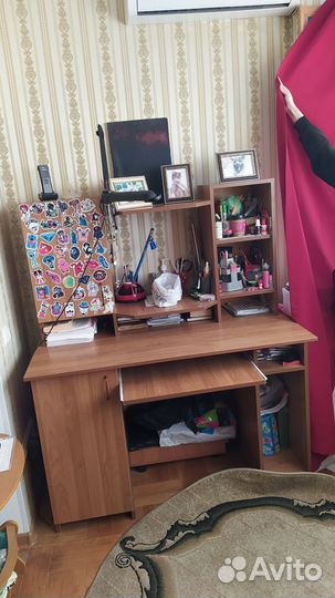 Компьютерный стол