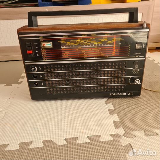 Приемник Горизонт 219