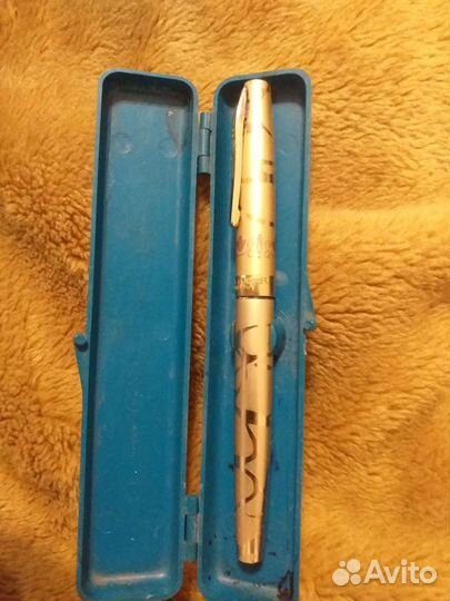 Перьевая ручка