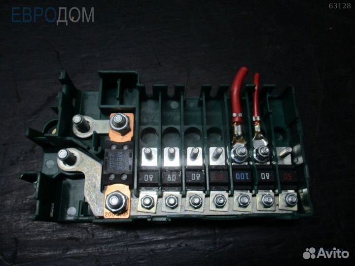 Блок предохранителей BMW E38 s1081844