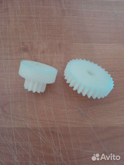 Шестерни Redmond RMG-1247