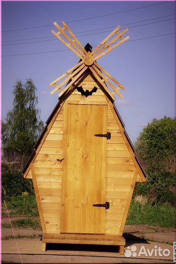Дачный туалет деревянный SHP796