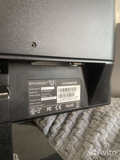 Монитор Invasion 19” 1366x768