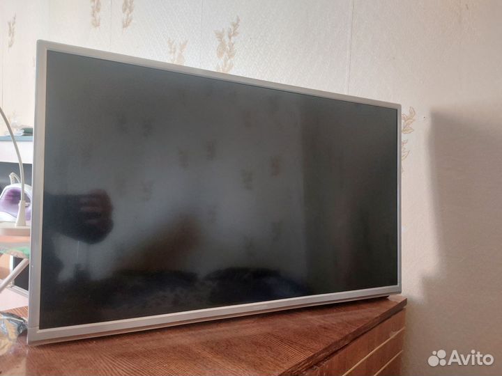 Телевизор SMART tv