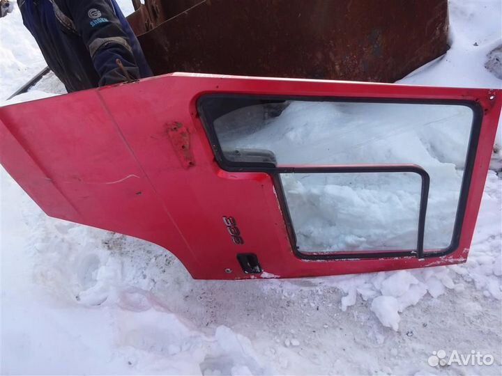 Дверь передняя левая howo ZZ3317 2006