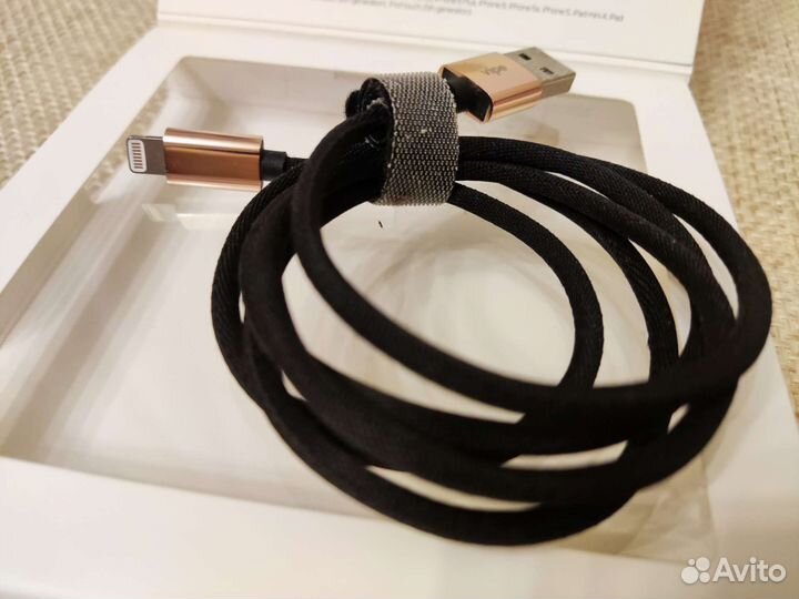 Кабель Lightning Vipe, MFI, шёлковый