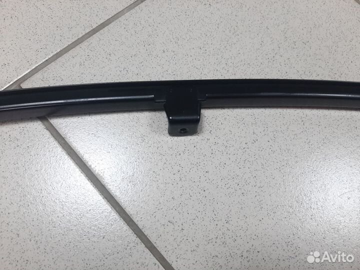 Направляющая стекла задняя левая Rav4 40 2012-19