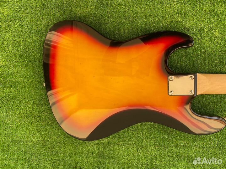 Бас гитара Jazz Bass Sunburst