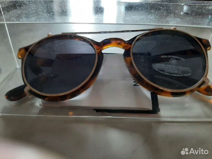 Солнцезащитные очки Mango