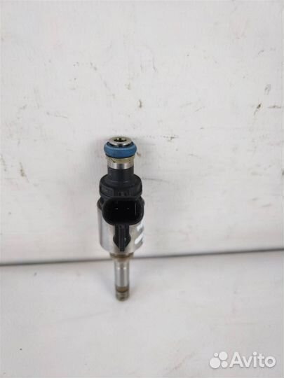 Форсунка инжекторная электрическая ауди A5 Sportb