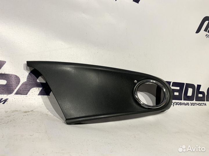 Рамка птф VW Polo(09) правая