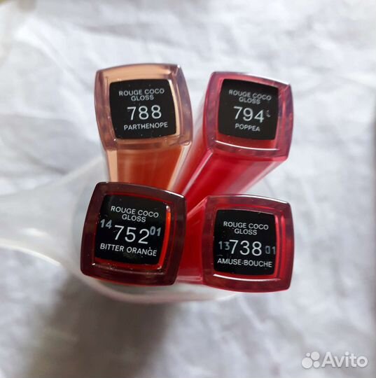 Блеск для губ Шанель