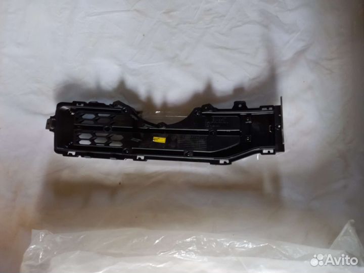 Решетка переднего бампера левая chevrolet captiva