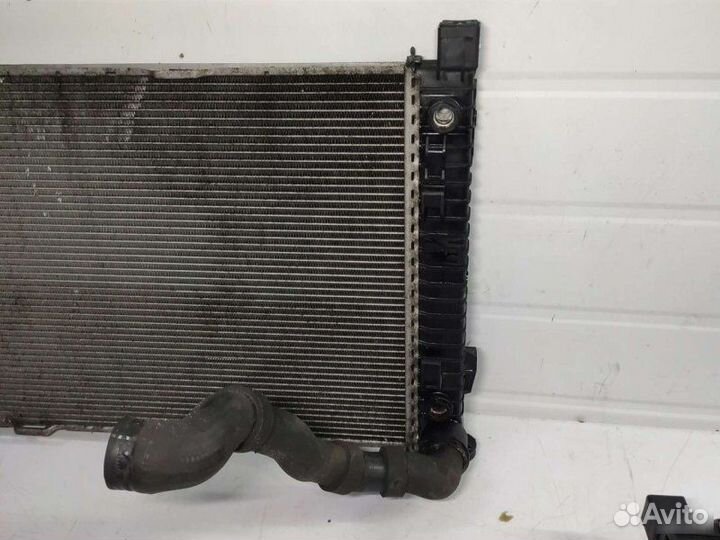 Радиатор Mercedes С W203