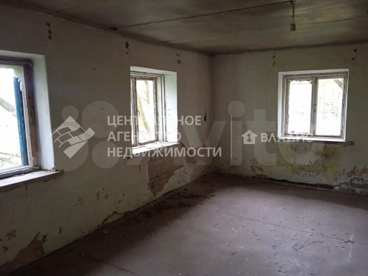 Дом 33 м² на участке 25,3 сот.