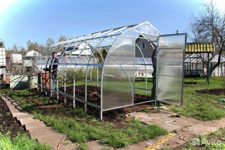 Теплица каплевидная