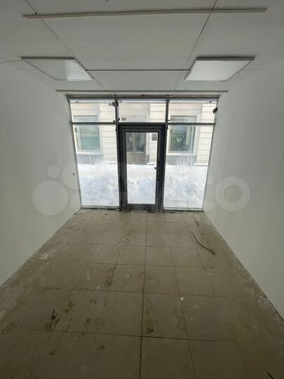 Торговая площадь, 13 м²