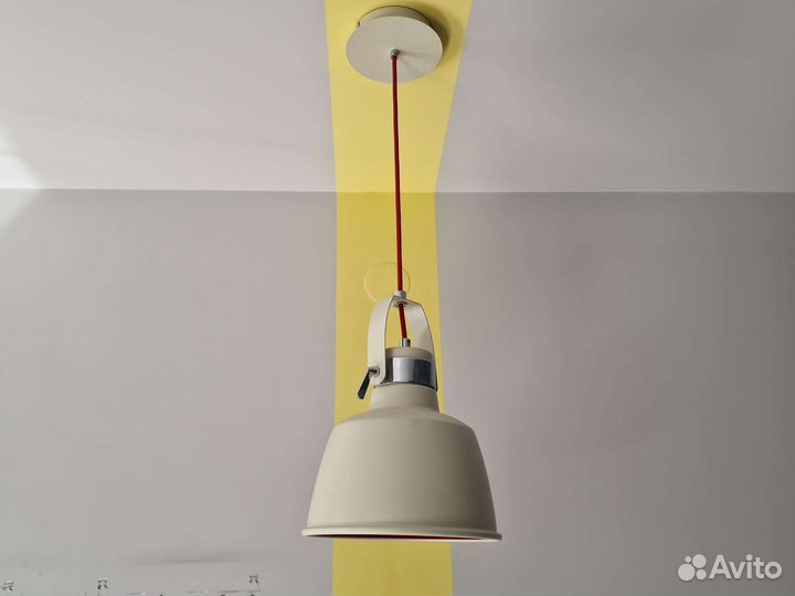 Светильник потолочный подвесной